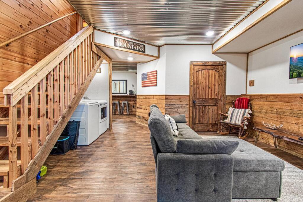 Cherry Log Summit Cabin By Bk Stays - Family Friendly - Playground - Game Room - Jacuzzi - Amazing Mountain Views Luaran gambar