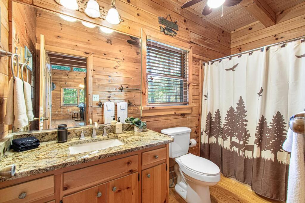 Cherry Log Summit Cabin By Bk Stays - Family Friendly - Playground - Game Room - Jacuzzi - Amazing Mountain Views Luaran gambar