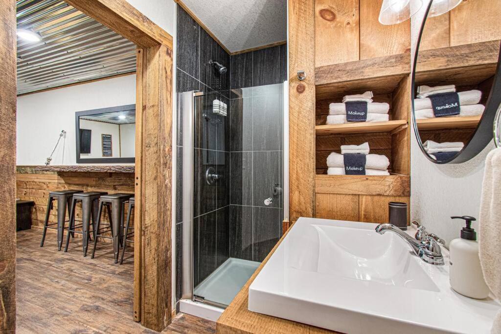 Cherry Log Summit Cabin By Bk Stays - Family Friendly - Playground - Game Room - Jacuzzi - Amazing Mountain Views Luaran gambar